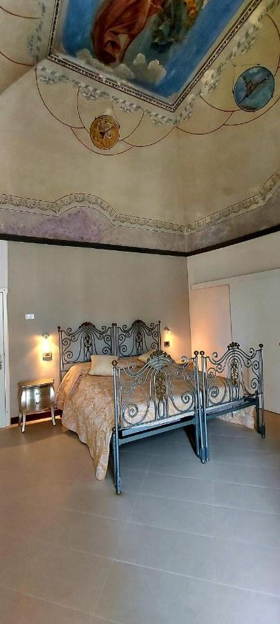 B&B Palazzo Della Torre Пешичи Екстериор снимка