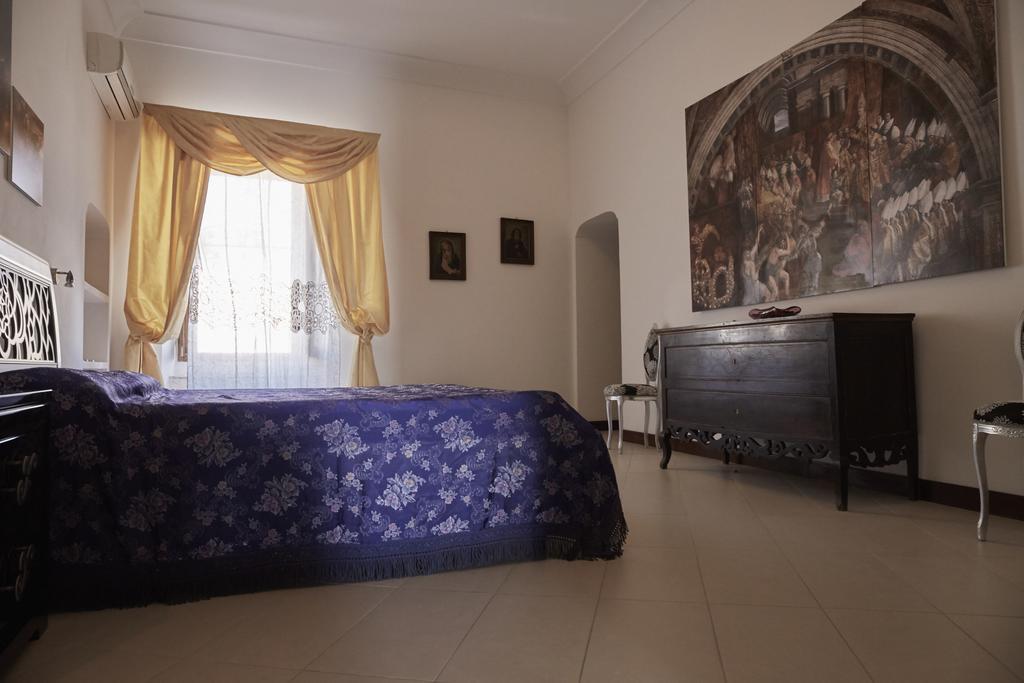 B&B Palazzo Della Torre Пешичи Екстериор снимка